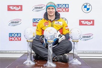 Francesco Friedrich jagt weiter Rekorde - Francesco Friedrich sammelt fleißig Kristallkugeln. Im vergangen Winter gewann er alle drei Weltcupwertungen im Bobsport (Zweier, Vierer, Gesamtwertung), in diesem ist er großer Favorit auf Olympiagold.