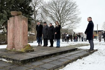 Frankenberg, Hainichen und Mittweida gedenken der Opfer des Nationalsozialismus - In Frankenberg wurde der Opfer des Nationalsozialismus am Denkmal im Volkspark gedacht.