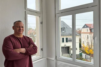 Frankenberg: Wie ein Facharzt neues Leben in ein altes Wohnhaus bringen will - Clemens Kadalie ist Facharzt für Radiologische Diagnostik und Nuklearmedizin und Eigentümer des Mehrfamilienhauses Julius-Schwartze-Straße 1 in Frankenberg.