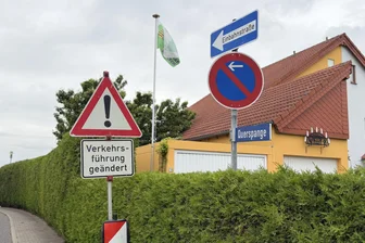 Frankenberg: Zufahrt zur Ortsmitte von Dittersbach entschärft - Die Querspange in Dittersbach kann nur noch in eine Richtung befahren werden.
