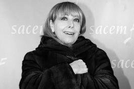 Französische Sängerin Rose Laurens ist tot -