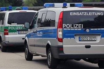 Frau schlägt Taschenräuber in die Flucht -