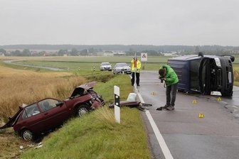 Frau stirbt bei Unfall nahe Rossau -