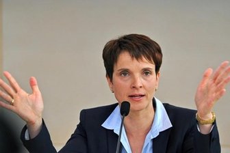 Frauke Petry: "Die AfD braucht keinen Weckruf 2015" -