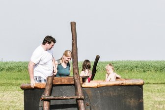 Fraureuther Koppel wird wieder zur Festival-Bühne - Auch die Badezuber werden zum Moshair wieder aufgestellt.