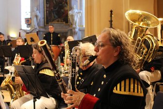 Freiberg: Bergmusikkorps Saxonia begeistert – Landrat dirigiert - Das Bergmusikkorps Saxonia Freiberg begeisterte Zuschauer in der Nikolaikirche.