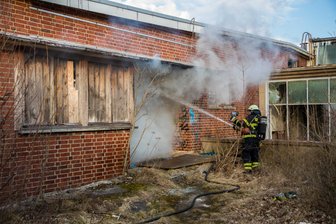 Freiberg: Feuer auf Industriebrache - 
