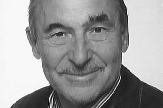 Freiberg: Früherer Chefdramaturg des Freiberger Theaters verstorben - Dr. Roland Dreßler war von 1995 bis 2008 Chefdramaturg am Freiberger Theater.