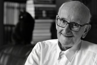 Freiberg: Früherer Stadt- und Kreisrat Heinrich Douffet gestorben - Der Freiberger Bürgerpreisträger Heinrich Douffet ist am Dienstag im Alter von 82 Jahren gestorben.
