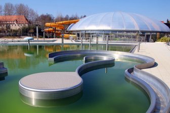 Freiberg: Fünfjähriges Mädchen stirbt bei Badeunglück -