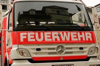 Freiberg: Garagenkomplex in Flammen -