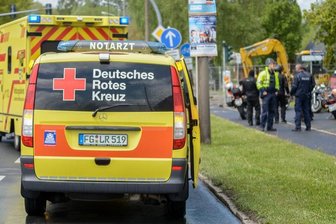 Freiberg: Motorradfahrer bei Sturz schwer verletzt - Ein Kradfahrer ist am Pfingstsonntag in Freiberg schwer verletzt worden.