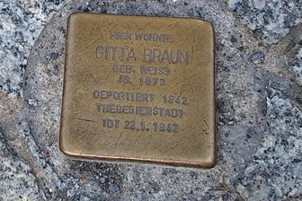 Freiberg, Oederan, Eppendorf: Gemeinsames Erinnern an die Opfer der Reichspogromnacht - In Freiberg erinnern Stolpersteine auch an Gitta Braun und Celestine Silberstein.