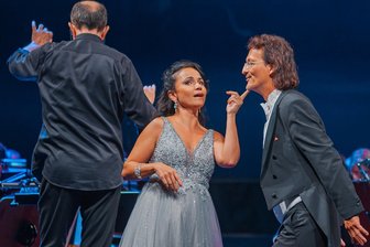 Freiberg: Operettengala mit Gute-Laune-Faktor erlebt Premiere - Lindsay Funchal und Frank Unger in der neuen Operettengala „War’s wohl ein Traum?“ am Mittelsächsischen Theater in Freiberg.
