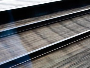 Freiberg: Rettungseinsatz sorgt für Intercity-Ausfall am Morgen - Die Intercityverbindung von Freiberg nach Warnemünde war am Freitagmorgen gestört.