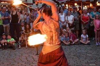 Freiberg sagt Bergstadtfest ab - Alternativprogramm steht schon - Schausteller sollen während des Bergstadtsommers auf dem Untermarkt Halt machen.