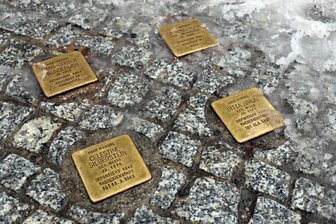 Freiberg setzt Zeichen gegen das Vergessen - Stolpersteine erinnern auch in Freiberg an die Opfer des NS-Regimes. Foto: Wieland Josch