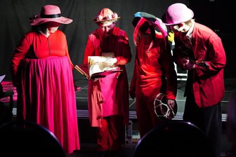 Freiberg: Theaterprojekt „Schach dem König“ zu erleben - Das Stück „Schach dem König“ wurde am Donnerstag im Klubhaus Alte Mensa in Freiberg aufgeführt.