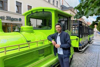 Freiberg: Warum die Silberstadtbahn auf der Burgstraße nicht weiterkam - Kein Durchkommen war am späten Mittwochvormittag für die Silberstadtbahn auf der Burgstraße in Freiberg.
