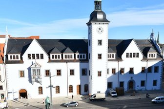 Freiberg will ukrainische Flüchtlinge aufnehmen - Freiberg will Flüchtlinge aus der Ukraine aufnehmen.