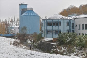 Freiberg: Wo der Abwasserbetrieb schachten will - Die Zentralkläranlage der Freiberger Abwasserbeseitigung reinigt pro Jahr etwa 2,6 Millionen Kubikmeter Schmutzwasser. In der Anlage im Münzbachtal soll nächstes Jahr unter anderem das Blockheizkraftwerk erneuert werden, das mit Faulgasen betrieben wird. Der Eigenbetrieb der Stadt hat 26 Mitarbeiter.