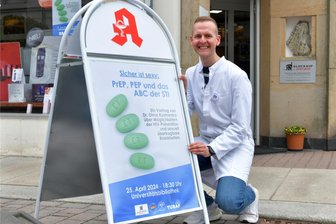 Freiberger Apotheker klärt über HIV-Prävention auf - Apotheker Dr. Dima Kuzmenka hält an der Uni Bibliothek einen Vortrag zum Thema „Sicher ist sexy“.