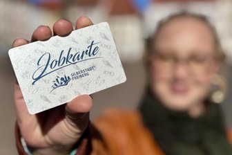 Freiberger Jobkarte auf Erfolgskurs: 16 Unternehmen nutzen das Modell bereits - Die Jobkarte der Silberstadt Freiberg kommt gut an.