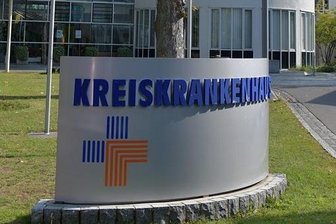 Freiberger Krankenhaus steigt beim Impfen mit ein - Ab Dienstag kann man sich auch im Kreiskrankenhaus Freiberg impfen lassen. Termine müssen vorab vereinbart werden.