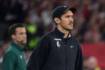 Freiburgs Final-Spagat: Voller Fokus auf den Europa-Traum? - Erst einmal steht das Heimspiel gegen Leipzig an: für Trainer Julian Schuster und seine Freiburger. (Archivbild)