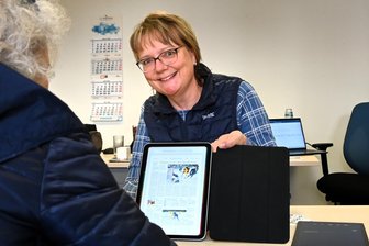 „Freie Presse“ informiert in Rochlitz und Mittweida über Digitalangebot - Iris Weißbach zum Beratungstag der „Freien Presse“ in Rochlitz.