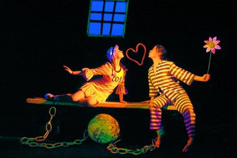 „Freie Presse“ verlost Karten für Gastspiel von Prager Schwarzlichttheater in Bad Elster - „Freie Presse“ verlost Freikarten für das Prager Schwarzlichttheater am 11. Januar.