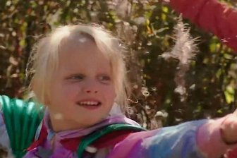 Freiluft-Kino für Kinder startet am Wochenende in Chemnitz - Mit "Der Sommer, in dem wir allein waren" startet die Filmreihe für Kinder und Jugendliche. Der Streifen wird vor Ort live synchronisiert.