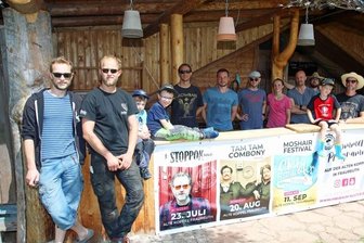 Freiraum Kultur startet wieder durch - Frank und Stephan Drese (von links) freuen sich mit ihren Mitstreitern vom Verein "Freiraum Kultur" auf das Sommerprogramm.