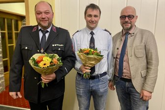Freiwillige Feuerwehr Möschwitz: Das ist das neue Führungsduo - Der Möschwitzer Wehrleiter Peter Stier (links), Marcel Männel und Bürgermeister Erik Jung.