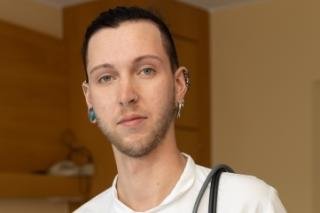 Freiwilliges Jahr ebnet den Weg ins Berufsleben - Eric Weiß - Gesundheits- und Krankenpfleger
