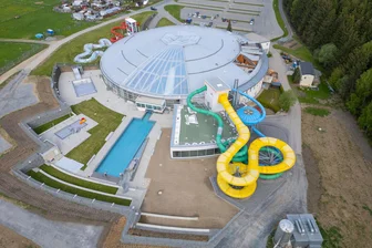 Freizeitbad im Erzgebirge öffnet neue Becken für die Sommersaison - Das Freizeitbad Greifensteine öffnet bald zwei neue Becken für die Sommersaison.