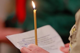 Friedenslicht von Bethlehem am Mittwoch in Plauen - Besucher einer Andacht können am Mittwoch auch in der Plauener Johanniskirche Kerzen am Friedenslicht entzünden und mit nach Hause nehmen.