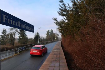 Friedhofstraße in Zwickau-Planitz wird umfassend erneuert - Die Friedhofstraße in Zwickau-Planitz soll grundhaft saniert werden.