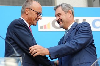 Friedrich Merz und sein Söder-Problem - Kanzlerkandidat Friedrich Merz (l) und Markus Söder, CSU-Vorsitzender und Ministerpräsident von Bayern.