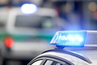 Friedrichsgrün: Betrunkener Fahrer mit Kind baut Unfall -