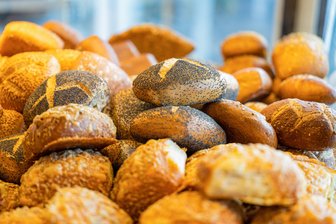 Frische Brötchen am Reformationstag in Mittweida? Schwierig! - Frische Brötchen zum Feiertag? Das wird in Mittweida schwierig. 