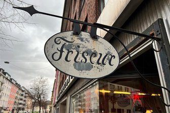 Friseurbesuch im Vogtland immer teurer - Sind Preise von mehr als 200 Euro gerechtfertigt? - Der Friseurbranche machen Preissteigerungen zu schaffen.