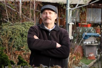 Fristlose Kündigung für Rentner nach Schrebergarten-Zoff: „Der ging wie eine V1-Rakete auf mich los“ - Kleingärtner Dietmar Schernell soll seine Parzelle räumen. Der Regionalverband wirft dem 68-Jährigen vor, den Vereinsfrieden zu stören. Dagegen wehrt sich der Laubenpieper.