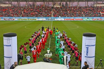 FSV zieht positive Zwischenbilanz von "Alle(s) für Zwickau" - 5270 Zuschauer kamen am 21. März zum Benefizspiel des FSV gegen Borussia Mönchengladbach (1:3).