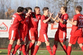 FSV Zwickau besiegt Schönberg -