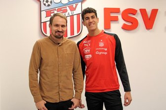 FSV Zwickau bessert in der Defensive nach - Der 20-jährige Nico Carrera verstärkt ab sofort den Abwehrverbund des Fußball-Drittligisten FSV Zwickau.
