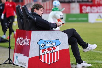FSV Zwickau: Crowdfunding und Sondertrikots – so ist der Stand - FSV-Vorstand André Beuchold hofft noch auf Spendengelder für die Nachwuchsabteilung „Die jungen Schwäne“.