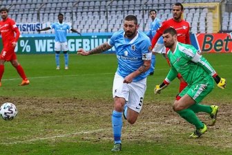 FSV Zwickau entführt drei Punkte aus München - Johannes Brinkes (r.) konnte seinen Kasten in München sauber halten.