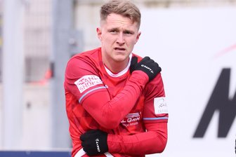 FSV Zwickau gibt Verletzungs-Update zu Daniel Haubner: Nach Schulter-OP droht längere Pause - Daniel Haubner hat sich am Sonntag an der Schulter verletzt. Am Montag gab der FSV Zwickau die genaue Diagnose bekannt.