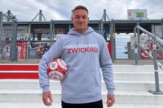 FSV Zwickau hat neuen Torwarttrainer gefunden: Dennis Dickmann folgt auf Tom Hornuff - Dennis Dickmann heißt der neue Torwarttrainer des FSV Zwickau.